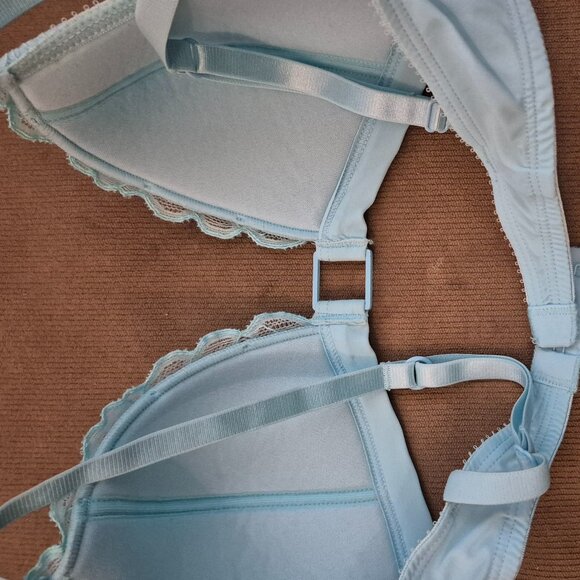 Calvin Klein Light Teal Small Minimalist Bra thin straps, no wires, light paddin - Picture 3 of 8